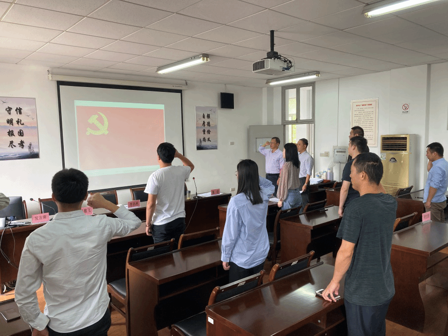 图片2 图片2